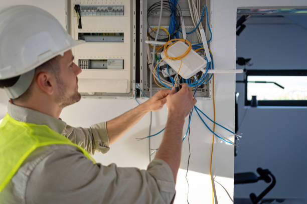 Electrical Outlet Repair in South Sarasota, FL
